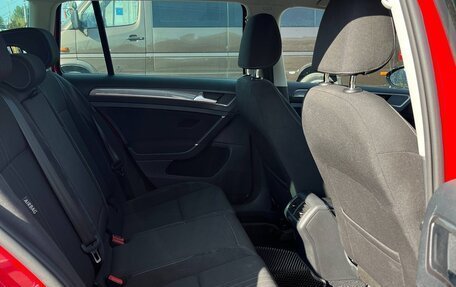 Volkswagen Golf VII, 2017 год, 2 100 000 рублей, 15 фотография