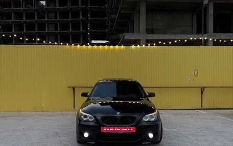 BMW 5 серия, 2006 год, 1 050 000 рублей, 11 фотография