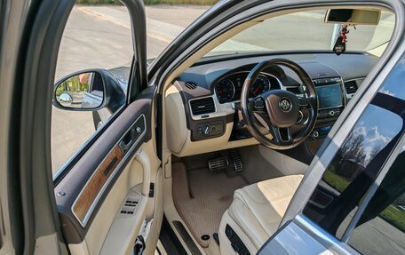 Volkswagen Touareg III, 2011 год, 2 300 000 рублей, 14 фотография