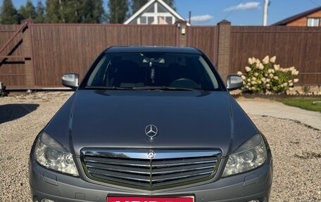 Mercedes-Benz C-Класс, 2008 год, 850 000 рублей, 1 фотография