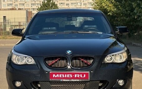 BMW 5 серия, 2004 год, 729 000 рублей, 1 фотография