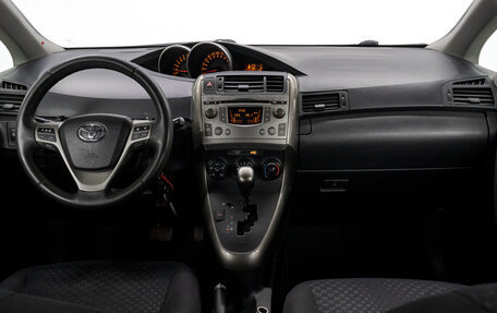 Toyota Verso I, 2009 год, 1 059 000 рублей, 17 фотография