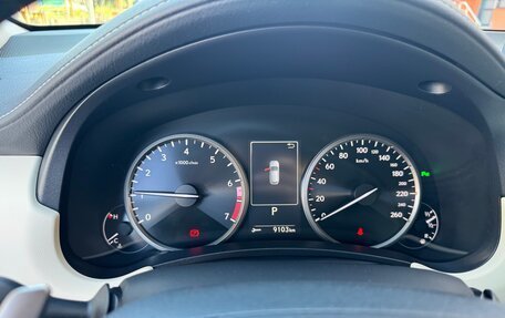 Lexus NX, 2021 год, 4 000 000 рублей, 11 фотография