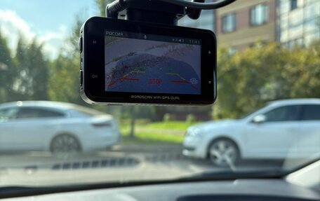 Hyundai Solaris II рестайлинг, 2015 год, 1 300 000 рублей, 10 фотография