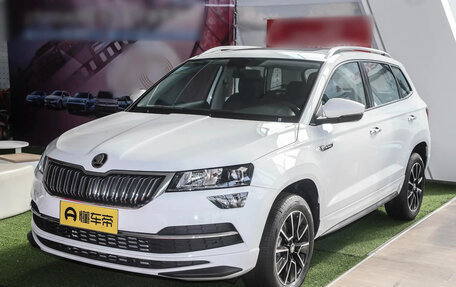 Skoda Karoq I, 2025 год, 2 335 001 рублей, 2 фотография