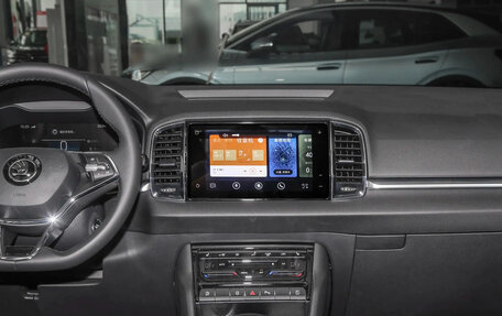 Skoda Karoq I, 2025 год, 2 335 001 рублей, 14 фотография