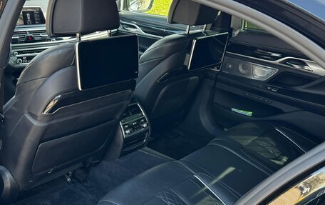 BMW 7 серия, 2019 год, 4 500 000 рублей, 3 фотография