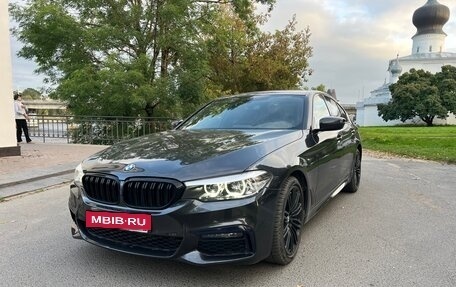 BMW 5 серия, 2020 год, 4 200 000 рублей, 2 фотография