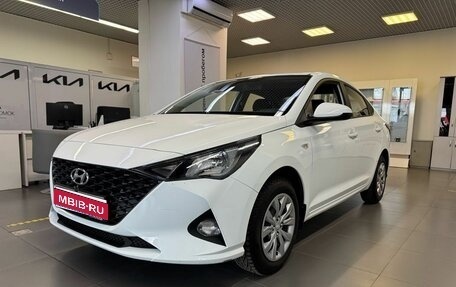 Hyundai Solaris II рестайлинг, 2020 год, 1 370 000 рублей, 1 фотография