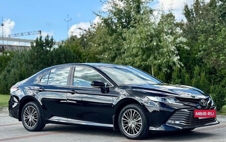 Toyota Camry, 2019 год, 2 590 000 рублей, 4 фотография