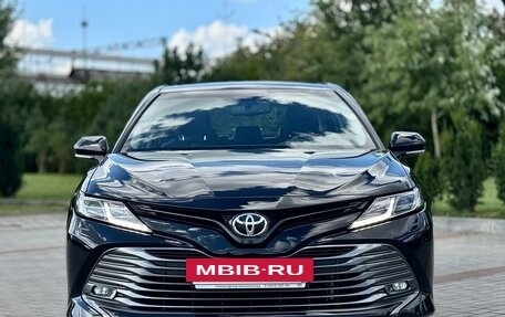 Toyota Camry, 2019 год, 2 590 000 рублей, 16 фотография