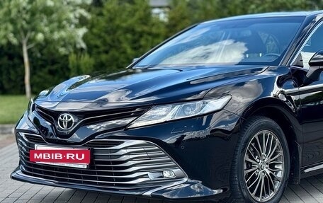 Toyota Camry, 2019 год, 2 590 000 рублей, 13 фотография