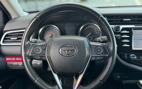 Toyota Camry, 2019 год, 2 590 000 рублей, 29 фотография
