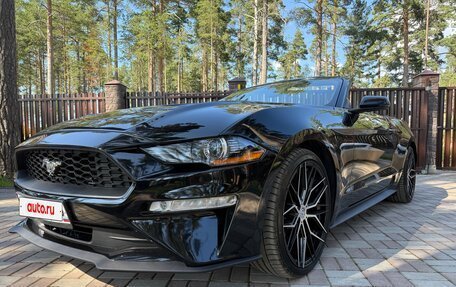 Ford Mustang VI рестайлинг, 2019 год, 2 750 000 рублей, 3 фотография