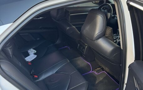 Toyota Camry, 2018 год, 2 100 000 рублей, 8 фотография