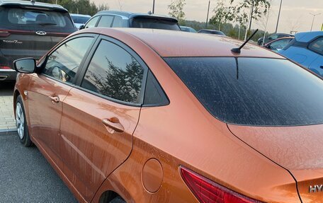 Hyundai Solaris II рестайлинг, 2015 год, 1 020 000 рублей, 6 фотография