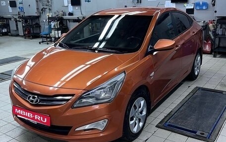 Hyundai Solaris II рестайлинг, 2015 год, 1 020 000 рублей, 7 фотография