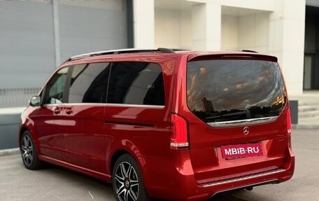 Mercedes-Benz V-Класс, 2019 год, 6 100 000 рублей, 19 фотография