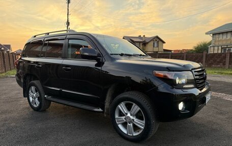 Toyota Land Cruiser 200, 2015 год, 4 199 000 рублей, 7 фотография