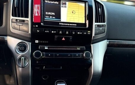 Toyota Land Cruiser 200, 2015 год, 4 199 000 рублей, 26 фотография