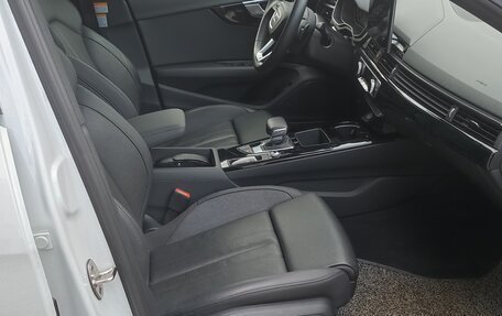 Audi A4, 2021 год, 3 650 000 рублей, 11 фотография