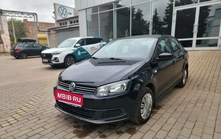 Volkswagen Polo VI (EU Market), 2014 год, 810 000 рублей, 3 фотография