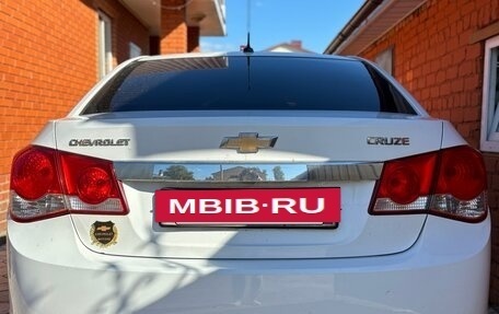 Chevrolet Cruze II, 2011 год, 830 000 рублей, 7 фотография
