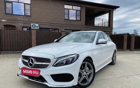 Mercedes-Benz C-Класс, 2015 год, 2 250 000 рублей, 1 фотография