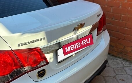 Chevrolet Cruze II, 2011 год, 830 000 рублей, 6 фотография
