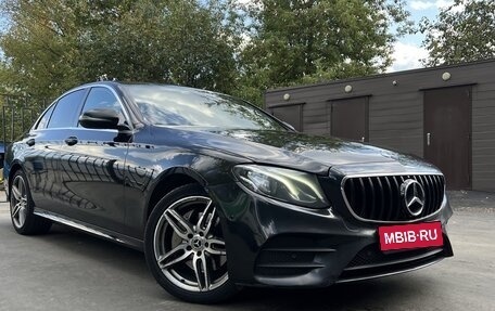 Mercedes-Benz E-Класс, 2019 год, 2 900 000 рублей, 1 фотография