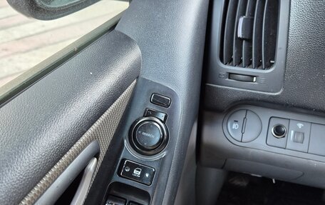 Hyundai Grand Starex Grand Starex I рестайлинг 2, 2011 год, 1 100 000 рублей, 9 фотография