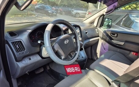 Hyundai Grand Starex Grand Starex I рестайлинг 2, 2011 год, 1 100 000 рублей, 6 фотография