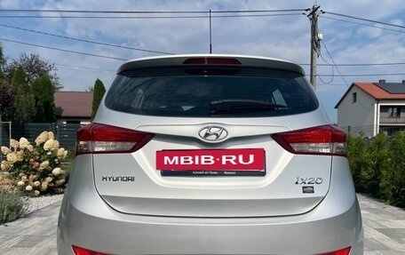 Hyundai ix20 i рестайлинг, 2012 год, 490 000 рублей, 10 фотография