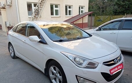 Hyundai i40 I рестайлинг, 2013 год, 1 150 000 рублей, 3 фотография