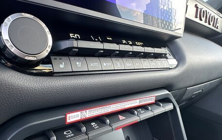 Toyota Sequoia, 2025 год, 13 799 000 рублей, 14 фотография