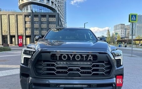 Toyota Sequoia, 2025 год, 13 799 000 рублей, 2 фотография
