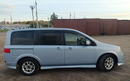 Nissan Lafesta I, 2005 год, 600 000 рублей, 3 фотография