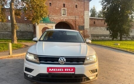 Volkswagen Tiguan II, 2020 год, 2 100 000 рублей, 4 фотография