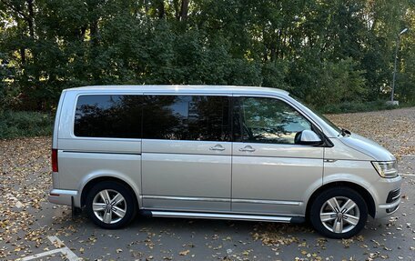 Volkswagen Multivan T6 рестайлинг, 2015 год, 3 250 000 рублей, 4 фотография