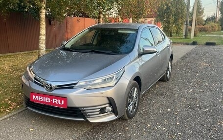 Toyota Corolla, 2018 год, 1 670 000 рублей, 2 фотография