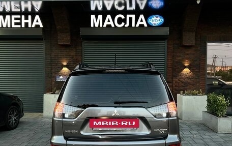 Mitsubishi Outlander III рестайлинг 3, 2011 год, 1 000 000 рублей, 6 фотография