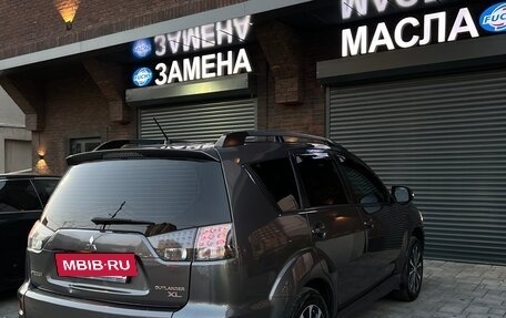 Mitsubishi Outlander III рестайлинг 3, 2011 год, 1 000 000 рублей, 7 фотография