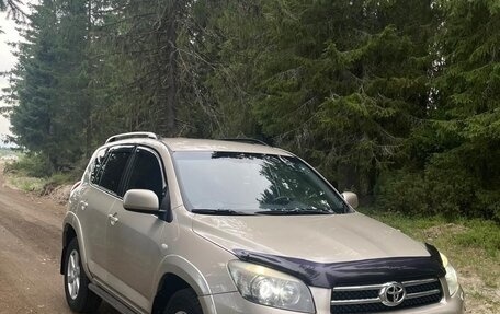 Toyota RAV4, 2007 год, 1 600 000 рублей, 2 фотография