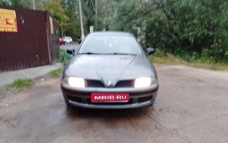 Mitsubishi Carisma I, 2003 год, 245 000 рублей, 1 фотография