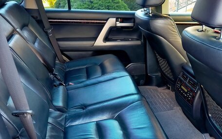 Toyota Land Cruiser 200, 2011 год, 3 200 000 рублей, 21 фотография