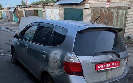 Honda Fit III, 2004 год, 275 000 рублей, 4 фотография