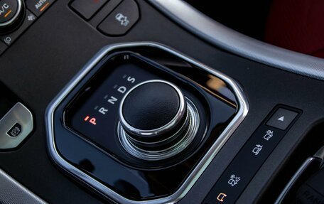 Land Rover Range Rover Evoque I, 2015 год, 2 690 000 рублей, 18 фотография