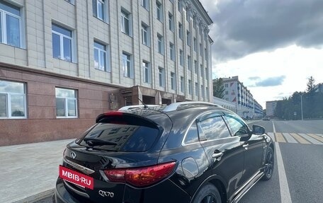 Infiniti QX70, 2015 год, 2 300 000 рублей, 5 фотография