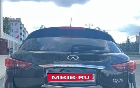 Infiniti QX70, 2015 год, 2 300 000 рублей, 8 фотография