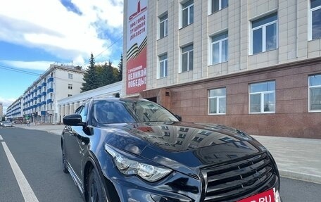 Infiniti QX70, 2015 год, 2 300 000 рублей, 4 фотография